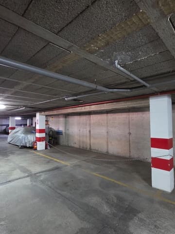 Garaje en San Bartolomé de Tirajana en venta - 30.000 € (Ref: 9892415)