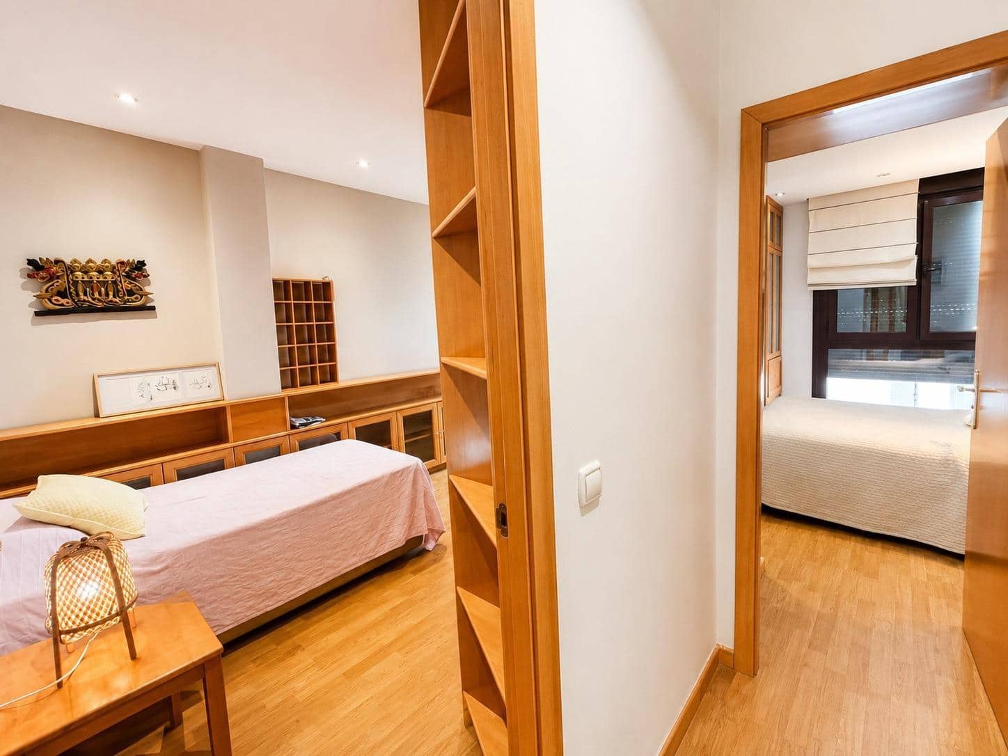 2 bedroom Flat for rent in Las Palmas de Gran Canaria - € 1,000 (Ref: 9898723)