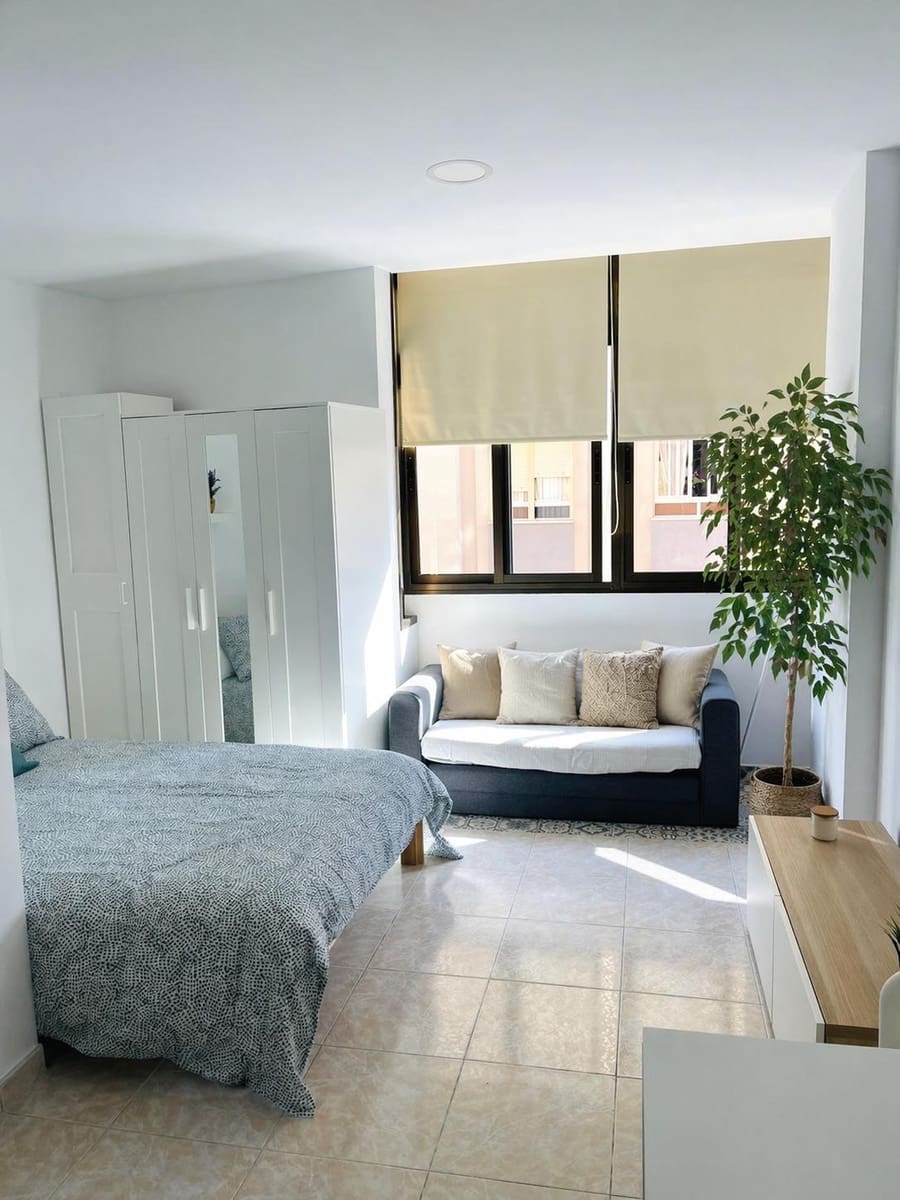 Estudio en Las Palmas de Gran Canaria en alquiler - 780 € (Ref: 9913207)