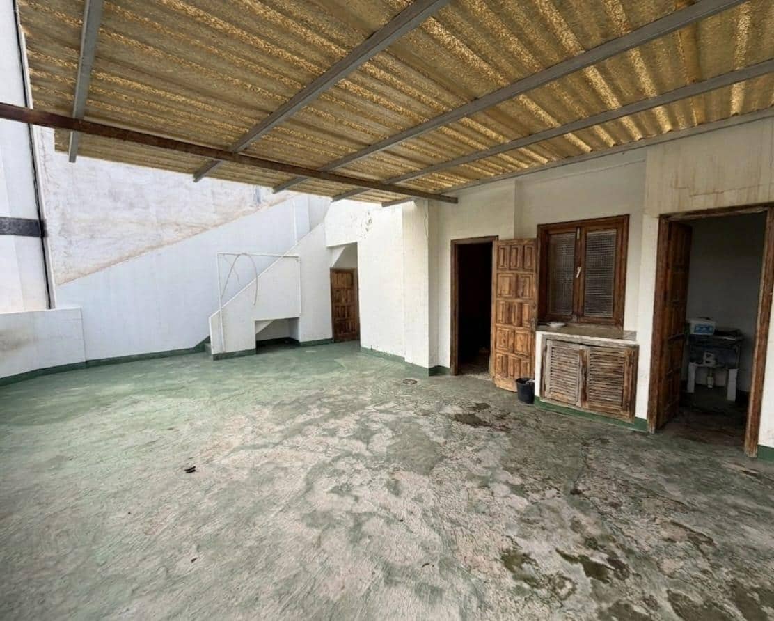 3 quarto Moradia em Banda para venda em Las Palmas de Gran Canaria com garagem - 239 000 € (Ref: 9915870)