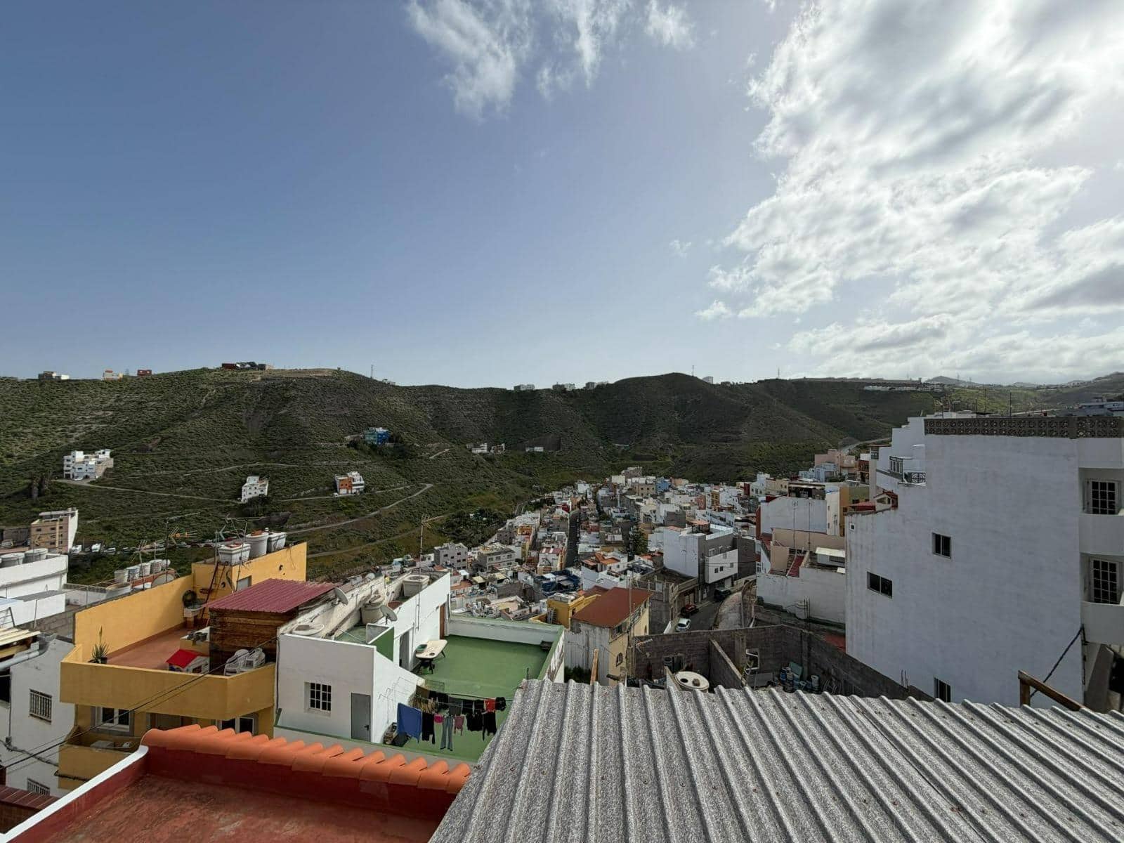 3 quarto Moradia em Banda para venda em Las Palmas de Gran Canaria com garagem - 239 000 € (Ref: 9915870)