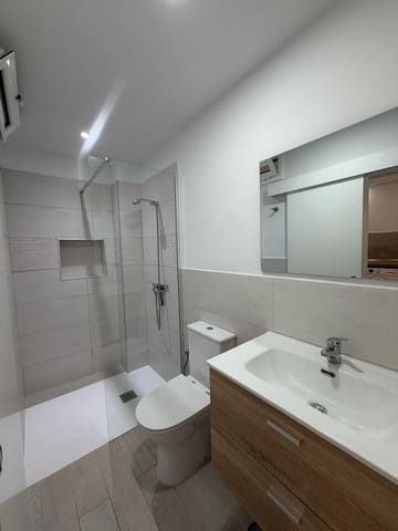 1 soverom Leilighet til leie i Ingenio - € 800 (Ref: 9927455)