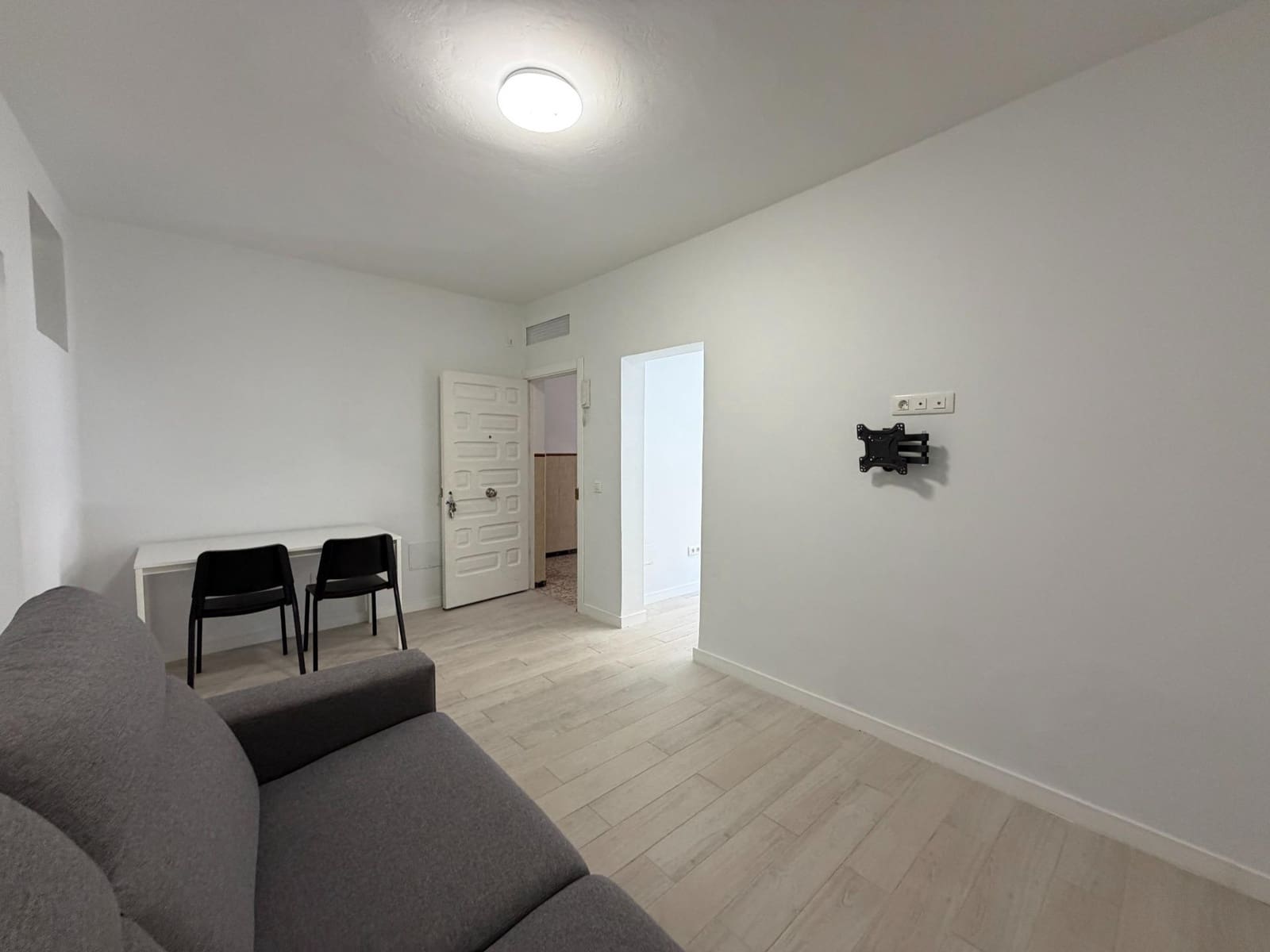 1 bedroom Flat for rent in Ingenio - € 800 (Ref: 9927455)
