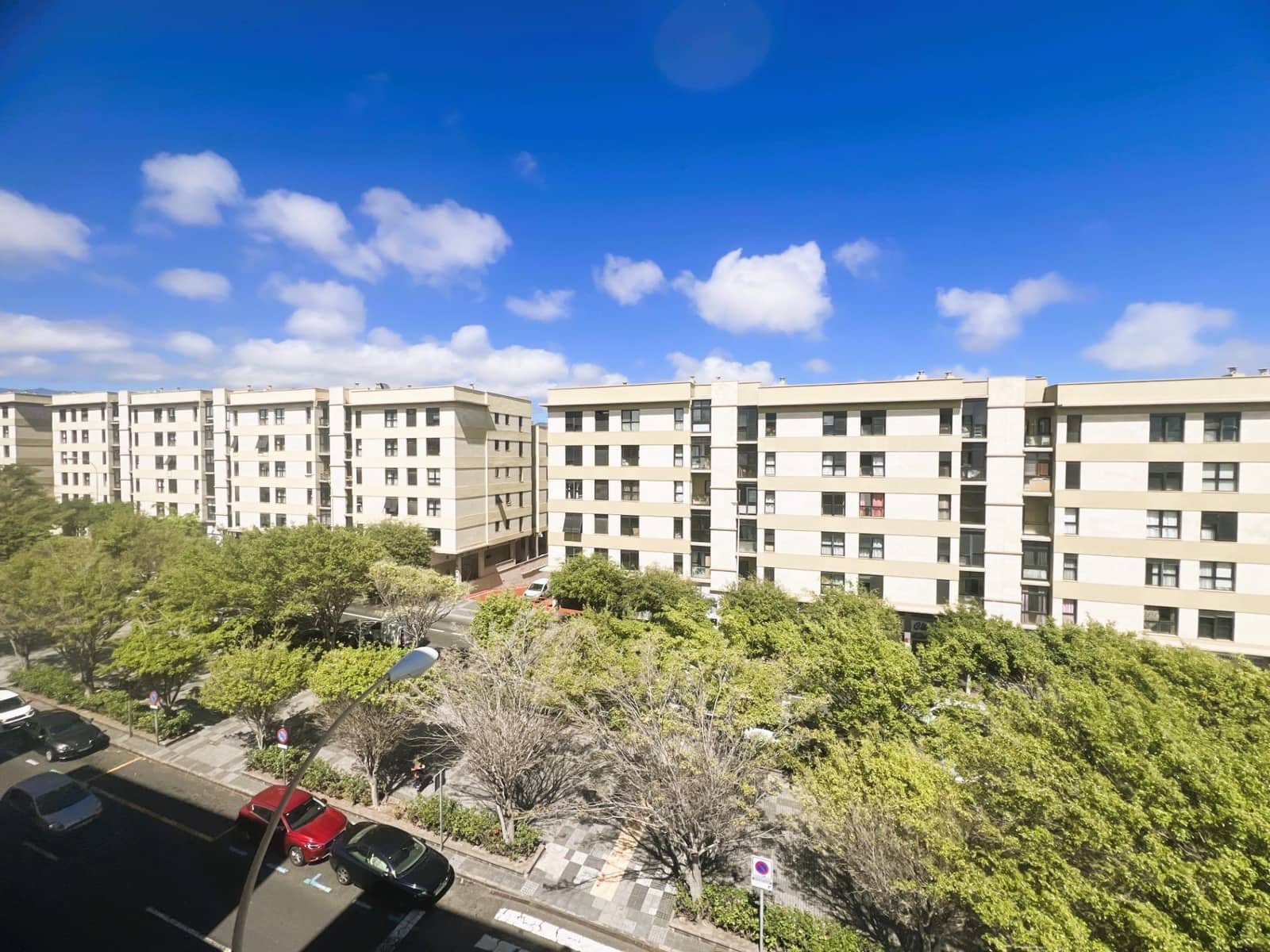 3 soverom Leilighet til leie i Las Palmas de Gran Canaria med garasje - € 950 (Ref: 9929446)