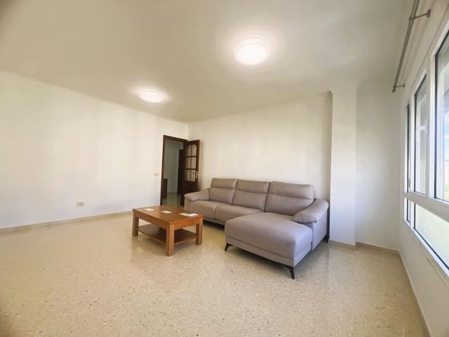 3 soverom Leilighet til leie i Siete Palmas, Las Palmas de Gran Canaria med garasje - € 950 (Ref: 9929446)