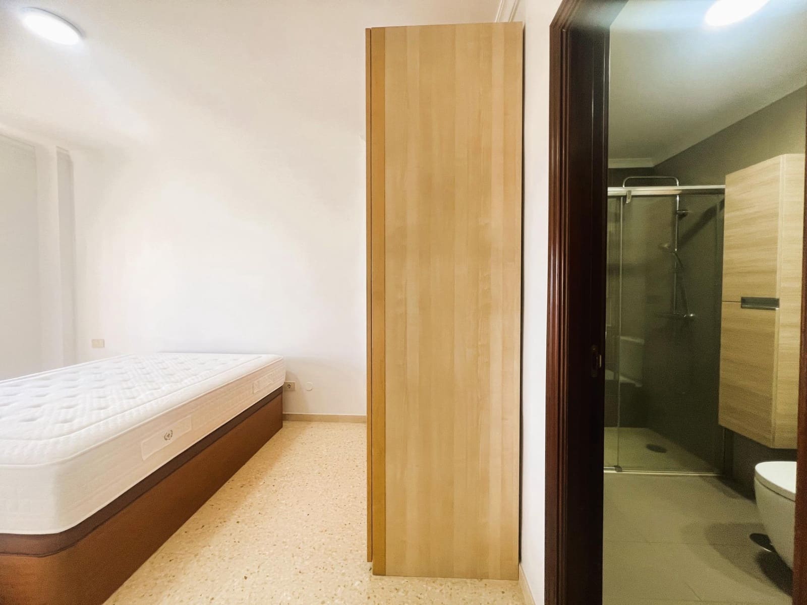 3 soverom Leilighet til leie i Las Palmas de Gran Canaria med garasje - € 950 (Ref: 9929446)