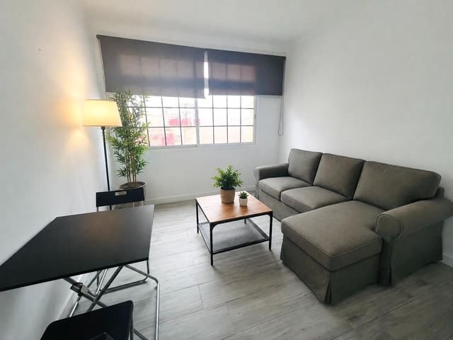 Appartement de 2 chambres à louer à Santa Catalina - Canteras, Las Palmas de Gran Canaria - 1 150 € (Ref: 9938251)