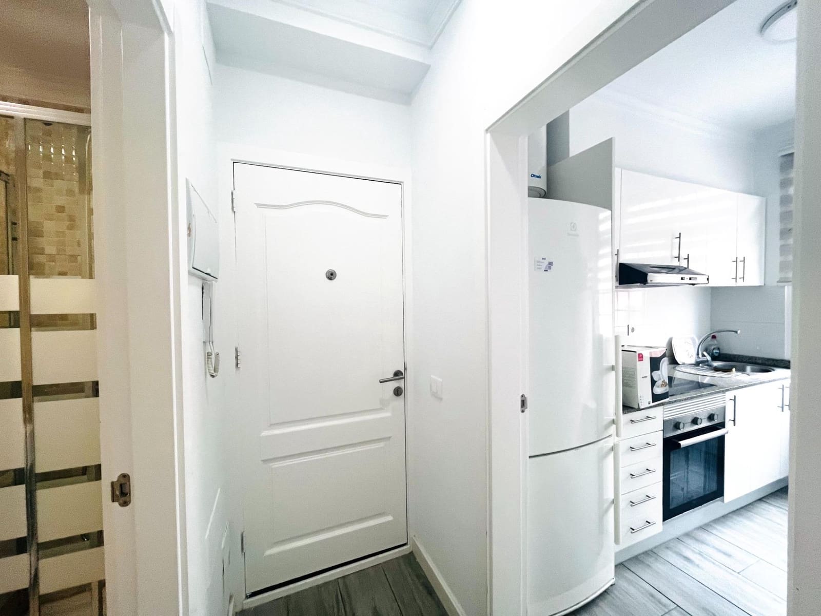 Appartement de 2 chambres à louer à Las Palmas de Gran Canaria - 1 150 € (Ref: 9938251)