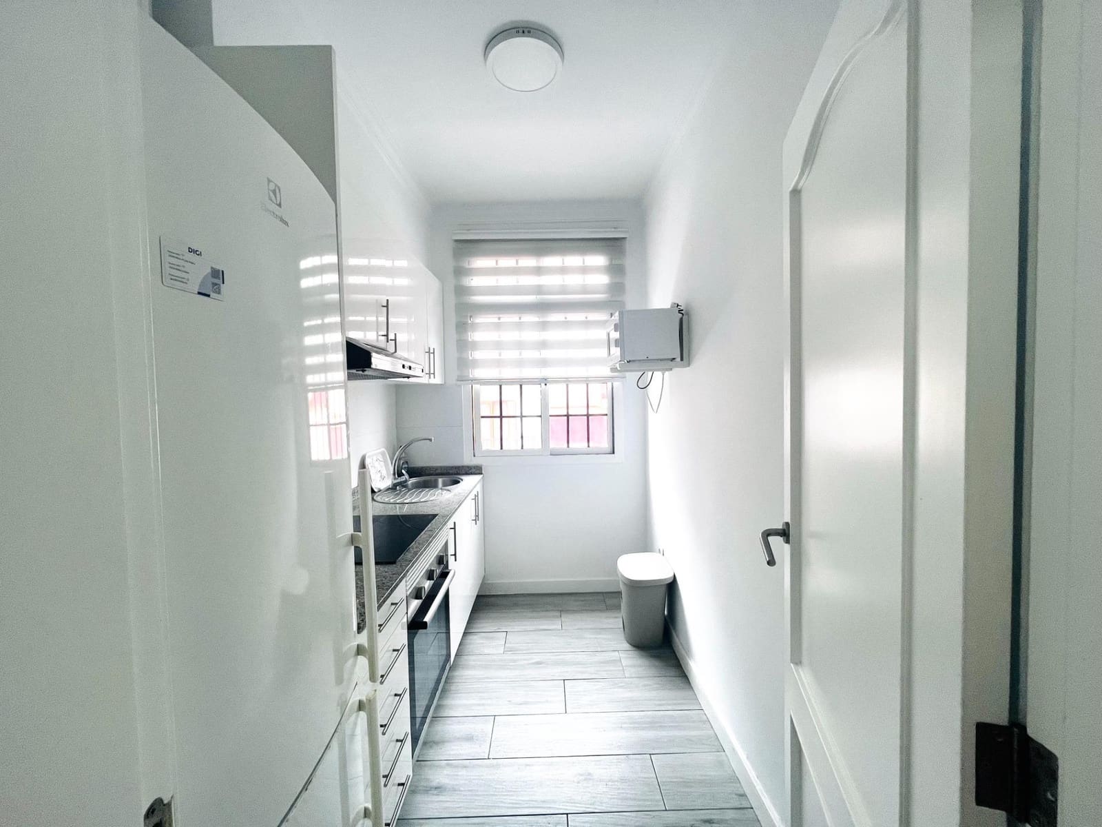 Appartement de 2 chambres à louer à Las Palmas de Gran Canaria - 1 150 € (Ref: 9938251)