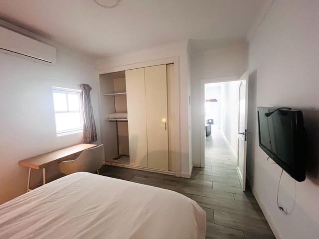 Appartement de 2 chambres à louer à Santa Catalina - Canteras, Las Palmas de Gran Canaria - 1 150 € (Ref: 9938251)