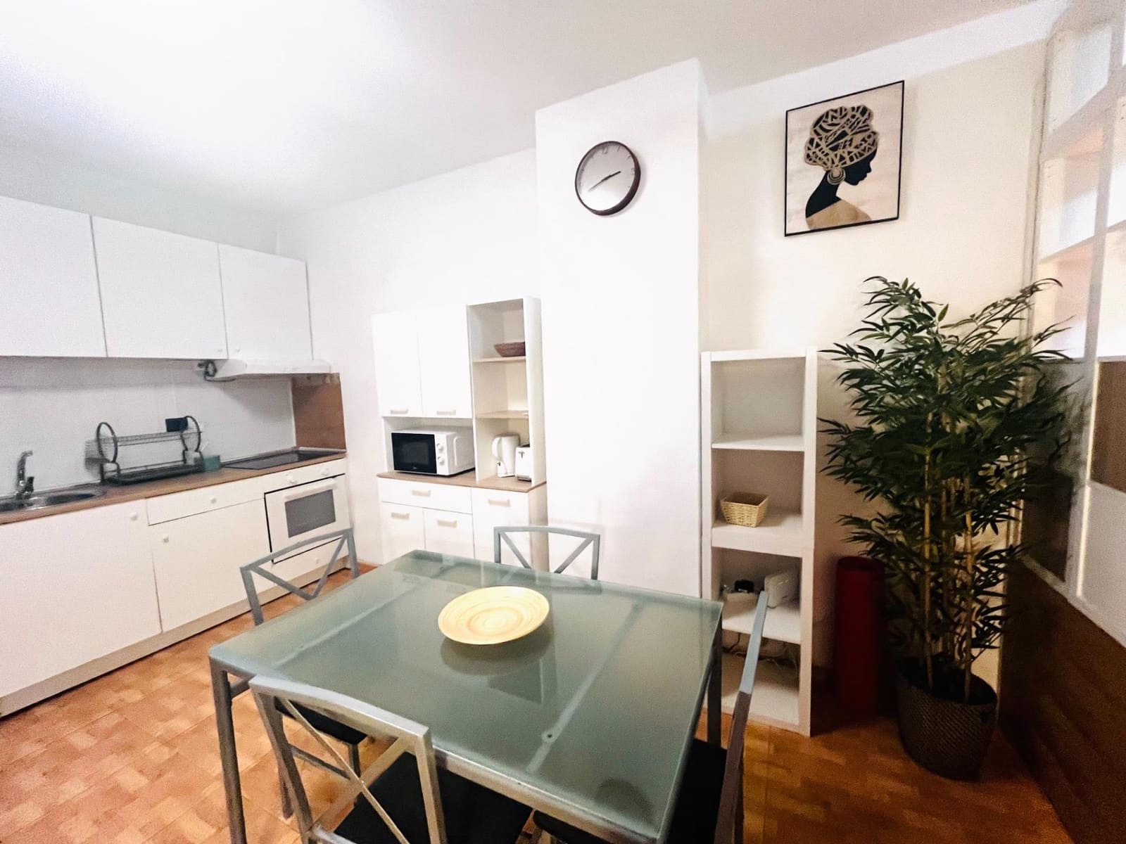 Estudio en Las Palmas de Gran Canaria en alquiler - 850 € (Ref: 9940015)