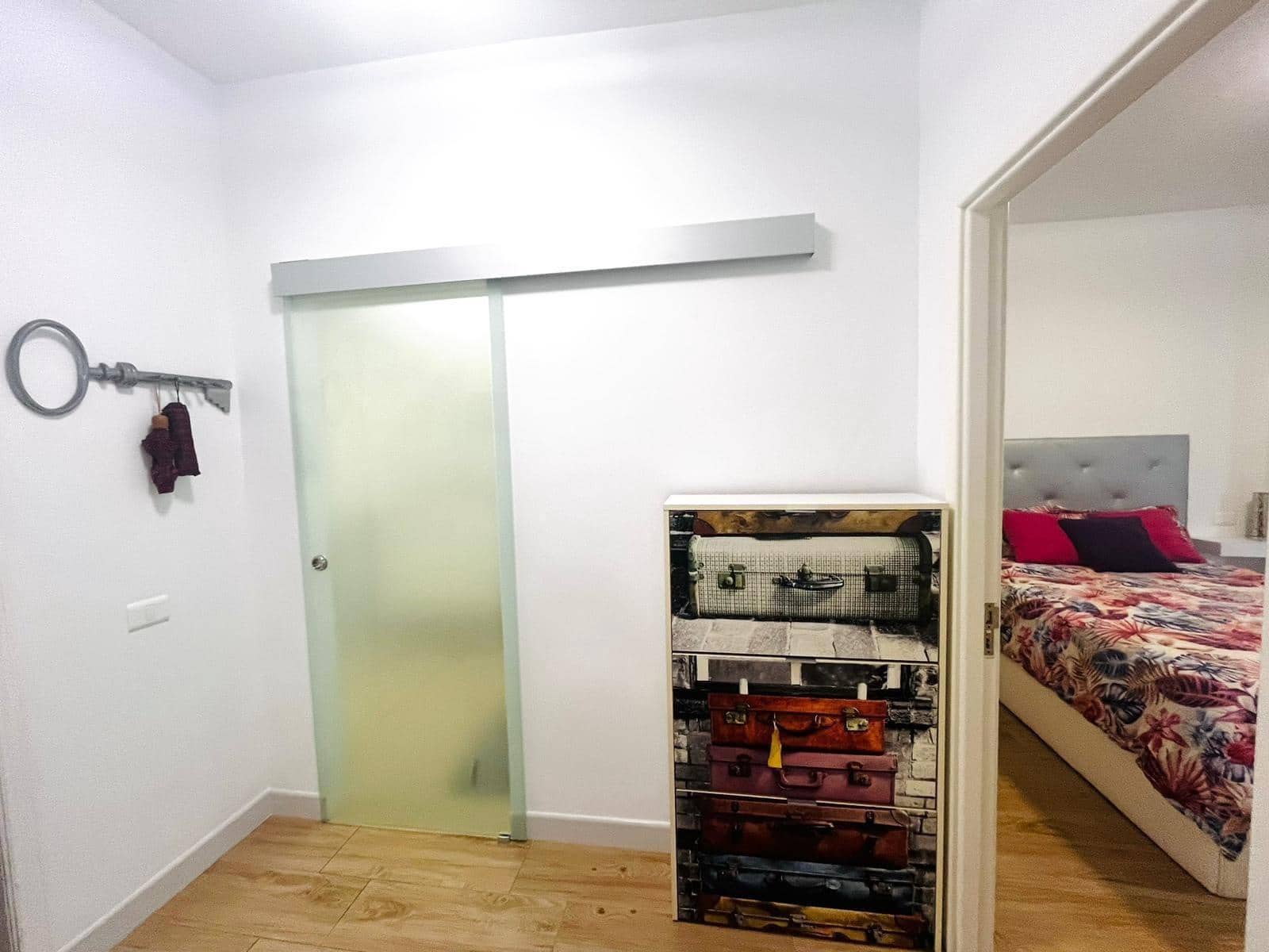 1 quarto Apartamento para arrendar em Las Palmas de Gran Canaria - 1 200 € (Ref: 9952673)