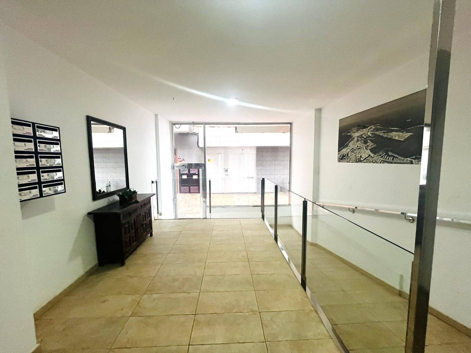 1 quarto Apartamento para arrendar em Las Palmas de Gran Canaria - 1 200 € (Ref: 9952673)