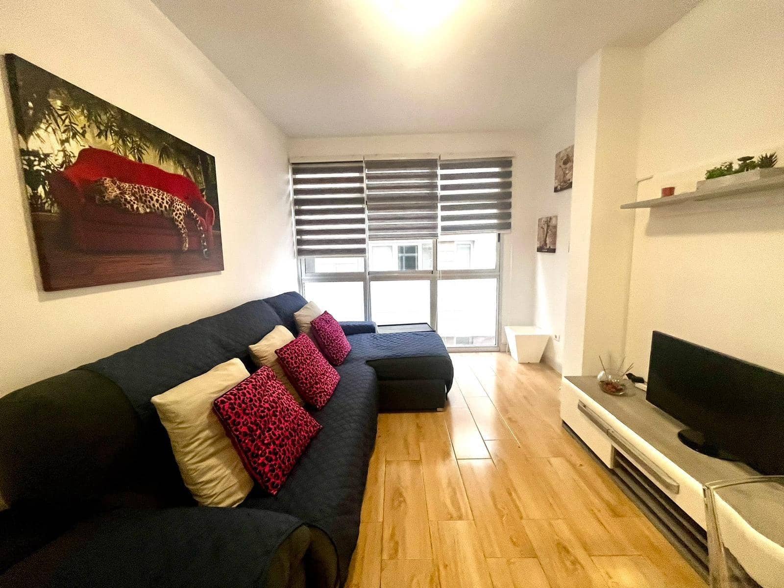 1 quarto Apartamento para arrendar em Las Palmas de Gran Canaria - 1 200 € (Ref: 9952673)