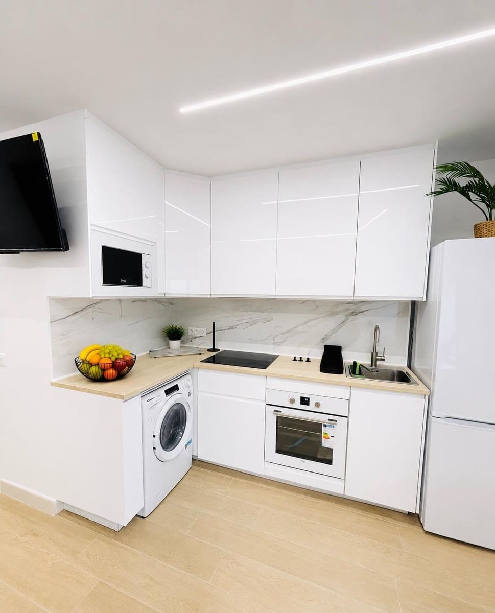 Yksiö vuokrattavana paikassa Las Palmas de Gran Canaria - 850 € (Ref: 9959818)