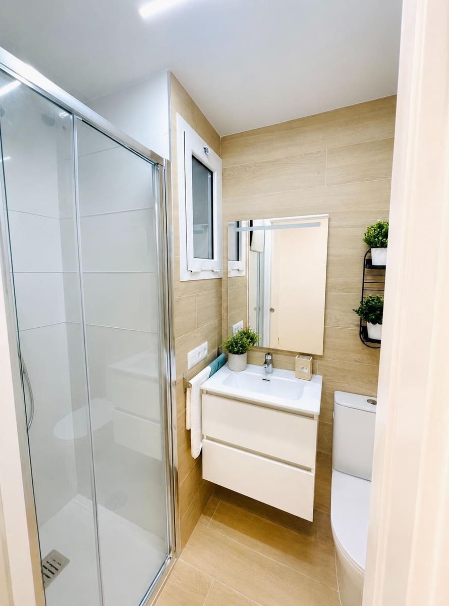 Yksiö vuokrattavana paikassa Las Palmas de Gran Canaria - 850 € (Ref: 9959818)