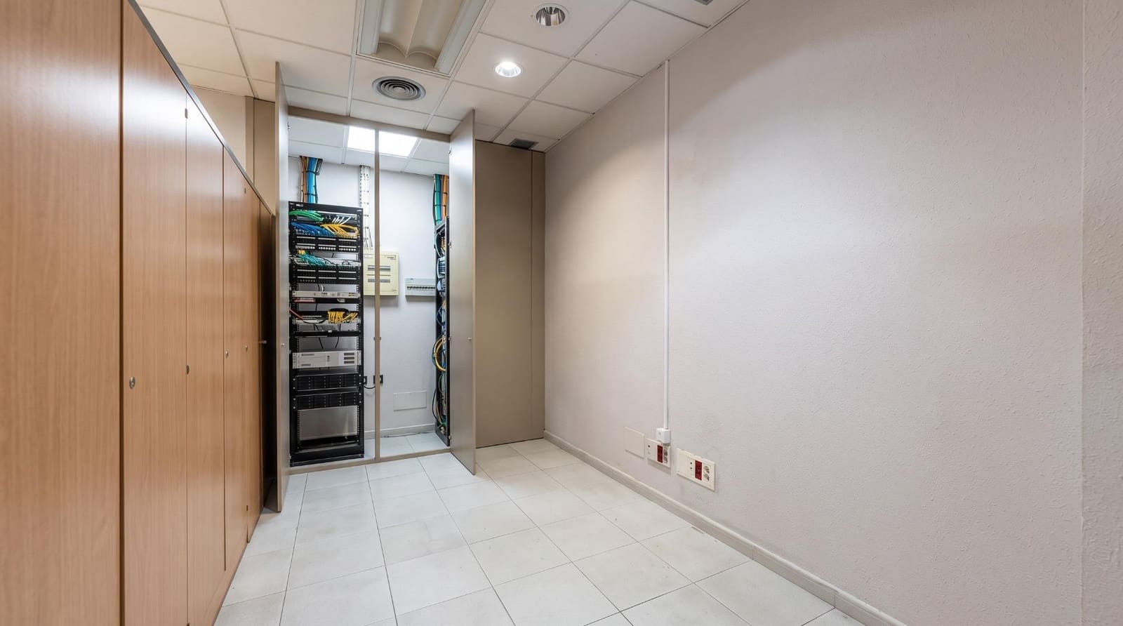 Kantoor te koop in Las Palmas de Gran Canaria - € 150.000 (Ref: 9959819)