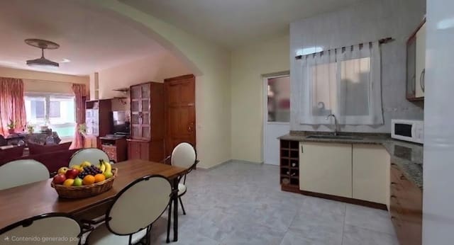 3 soverom Leilighet til salgs i Santa Lucía de Tirajana med garasje - € 105 000 (Ref: 9973360)