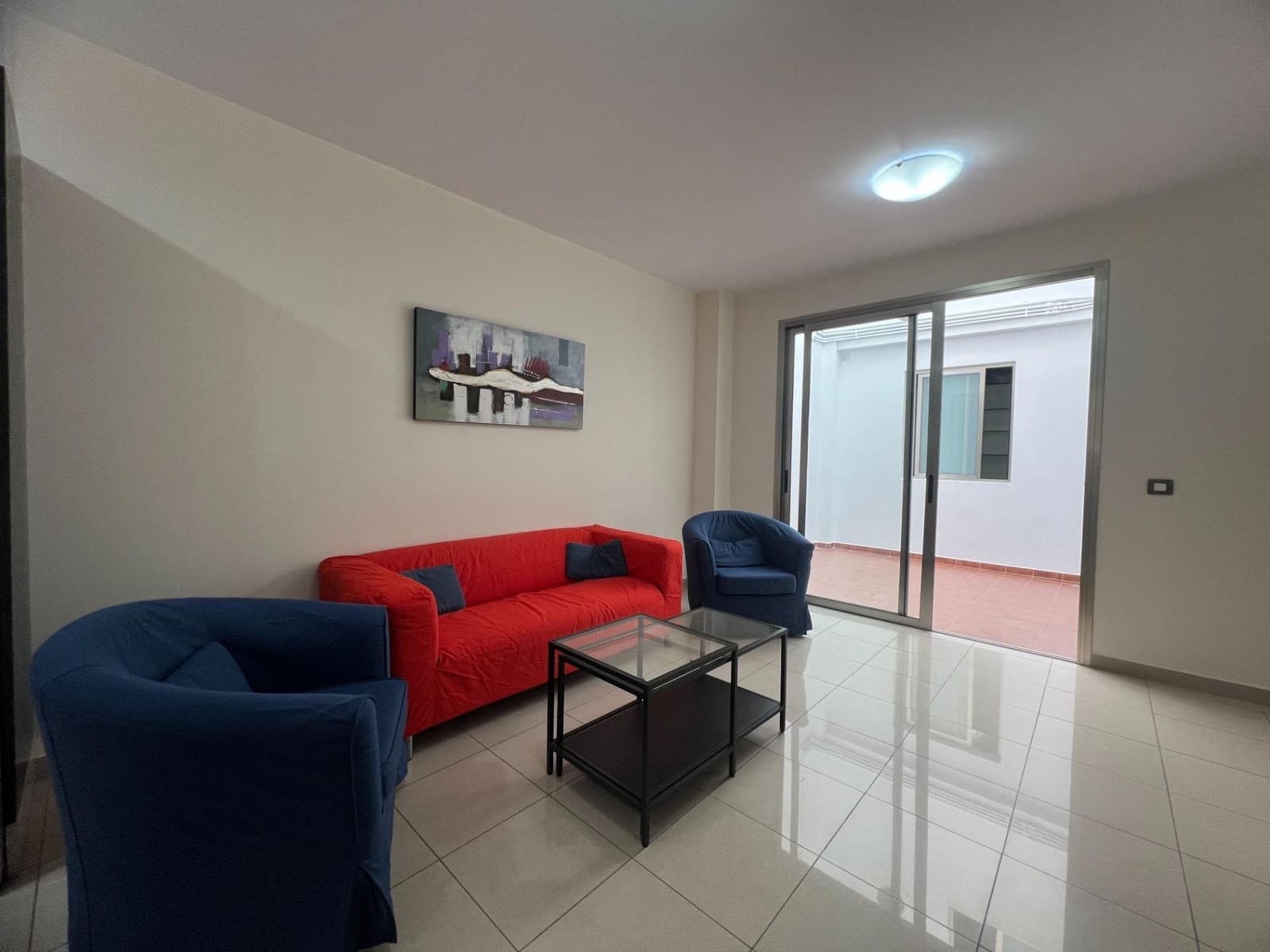 3 quarto Apartamento para arrendar em Las Palmas de Gran Canaria - 950 € (Ref: 9975477)