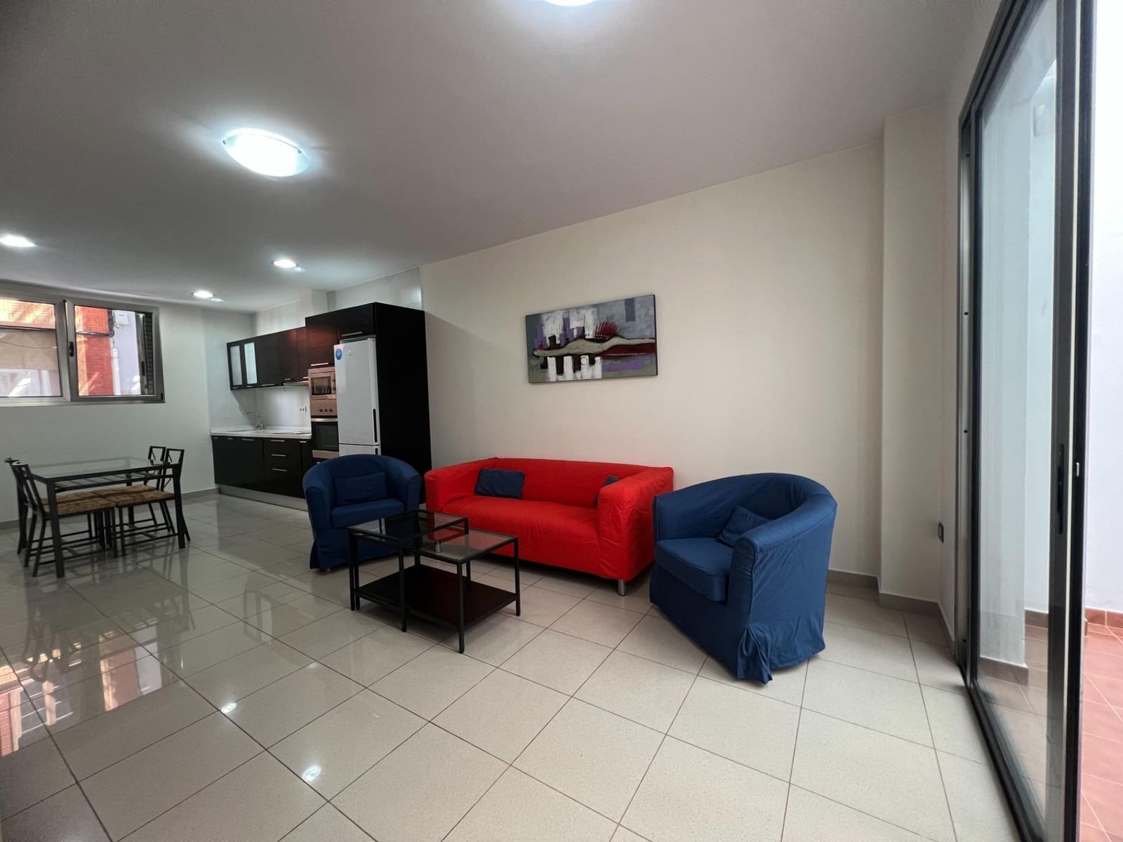 3 quarto Apartamento para arrendar em Las Palmas de Gran Canaria - 950 € (Ref: 9975477)