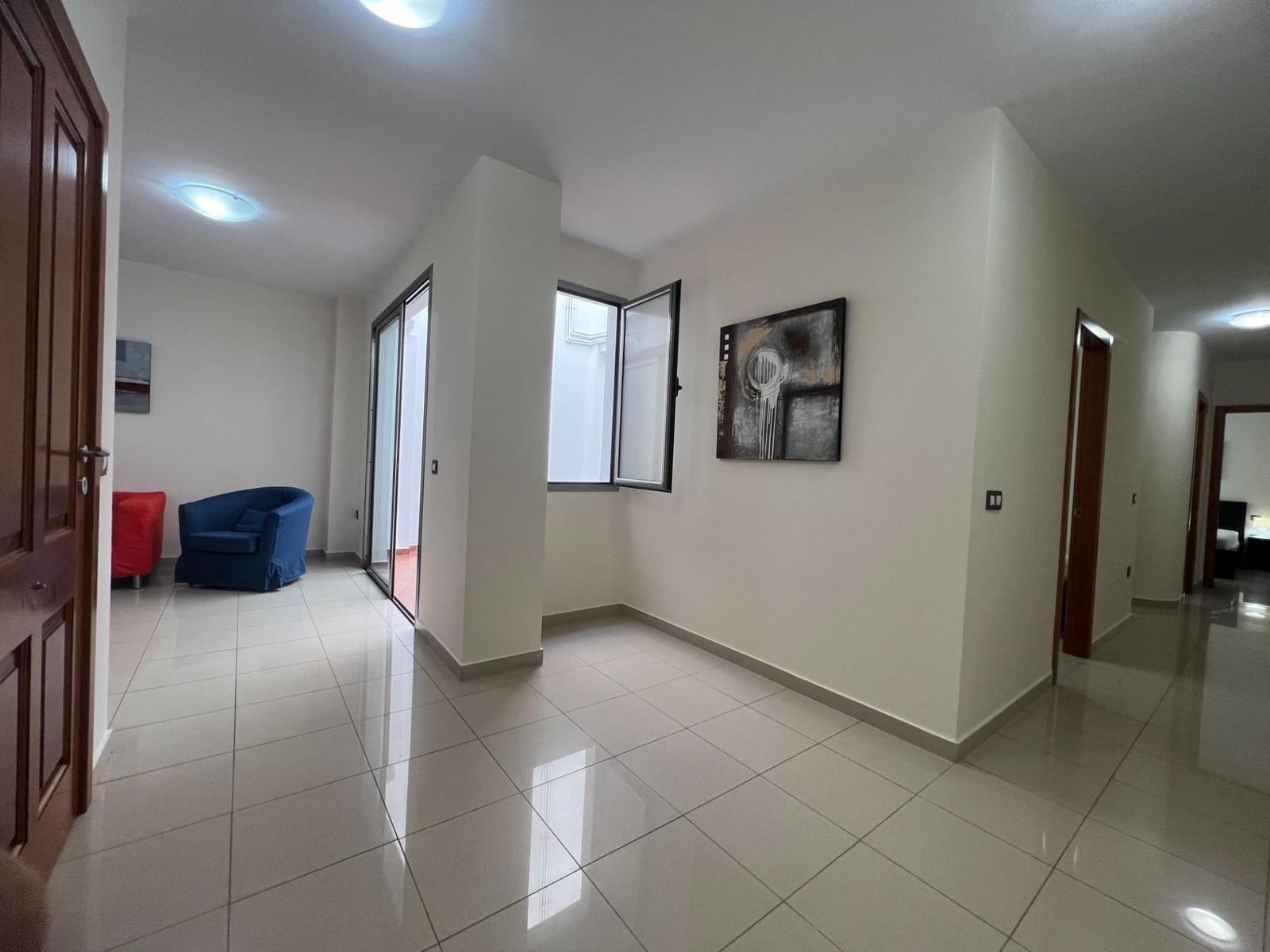 3 quarto Apartamento para arrendar em Las Palmas de Gran Canaria - 950 € (Ref: 9975477)
