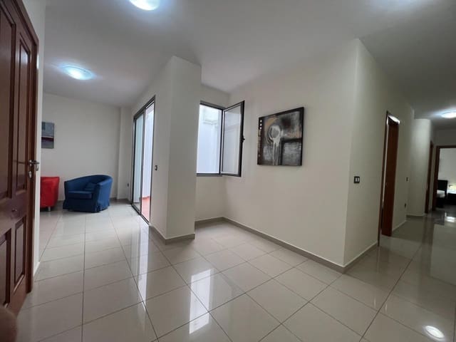 3 quarto Apartamento para arrendar em Schamann - Rehoyas, Las Palmas de Gran Canaria - 950 € (Ref: 9975477)