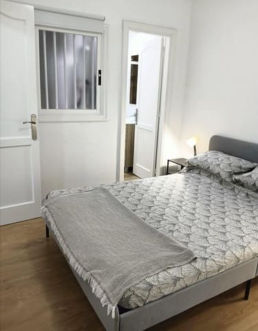 1 quarto Apartamento para arrendar em Guanarteme, Las Palmas de Gran Canaria - 1 100 € (Ref: 9994291)