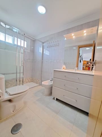 2 quarto Apartamento de Praia para venda em Las Gaviotas  - Carvajal, Fuengirola com garagem - 545 000 € (Ref: 9084893)