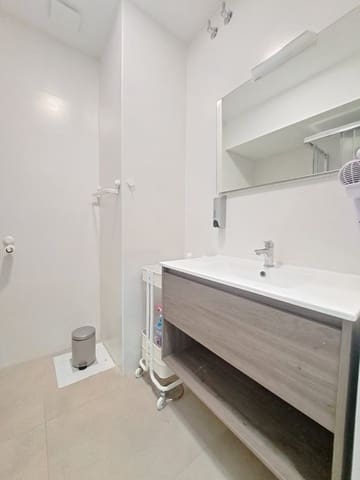 1 makuuhuone Huoneisto vuokrattavana paikassa Perchel Norte, Málaga kaupunki - 1 100 € (Ref: 9097342)
