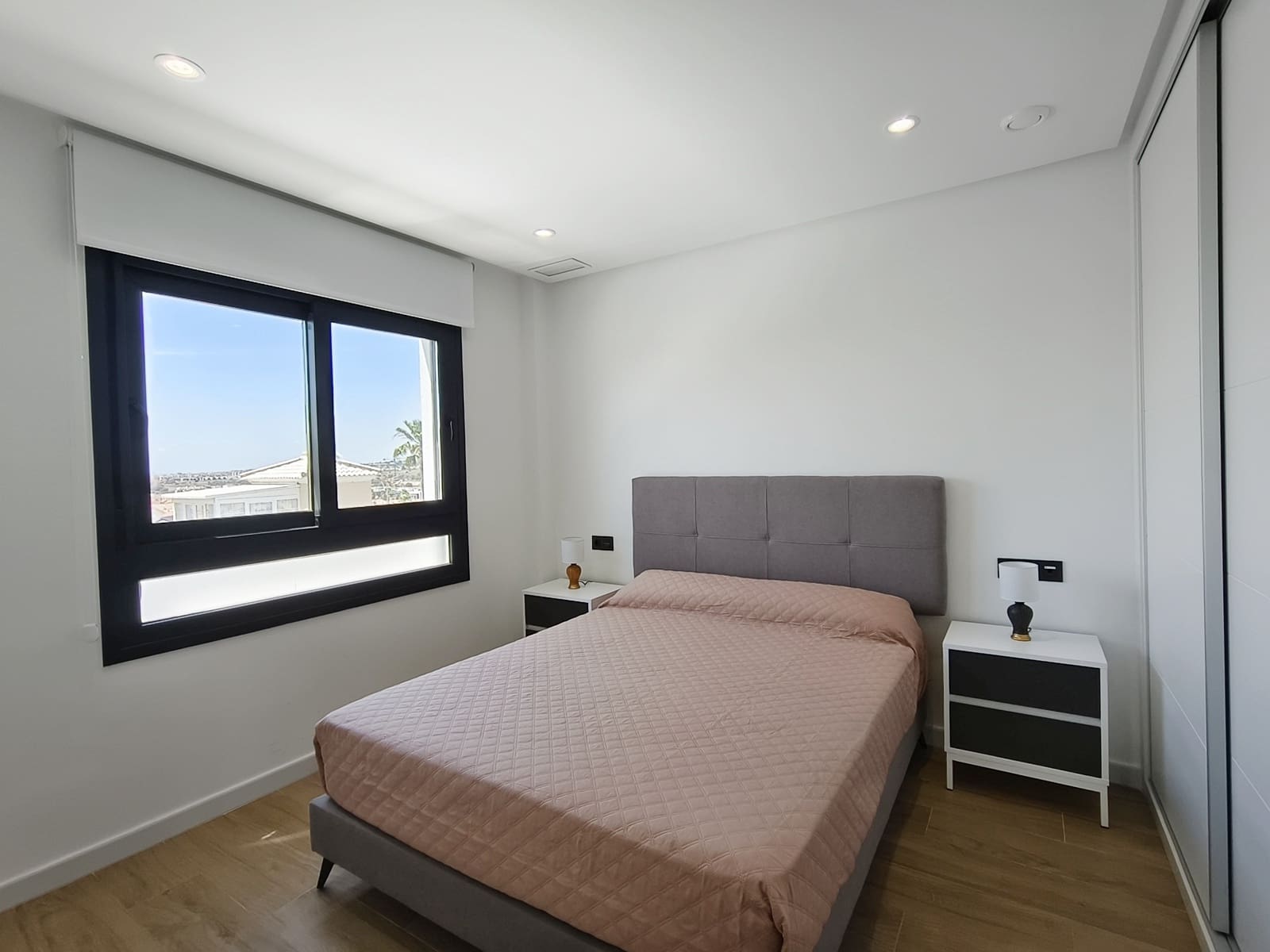 2 chambre Appartement à vendre à Orihuela Costa avec piscine garage - 249 000 € (Ref: 10041622)