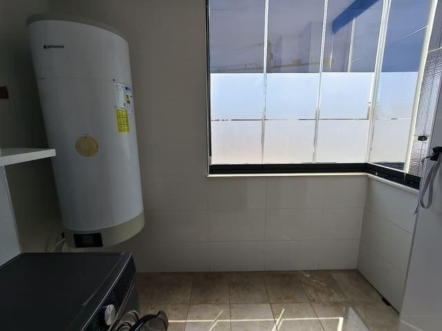 2 chambre Appartement à vendre à La Florida, Orihuela avec piscine garage - 249 000 € (Ref: 10041622)