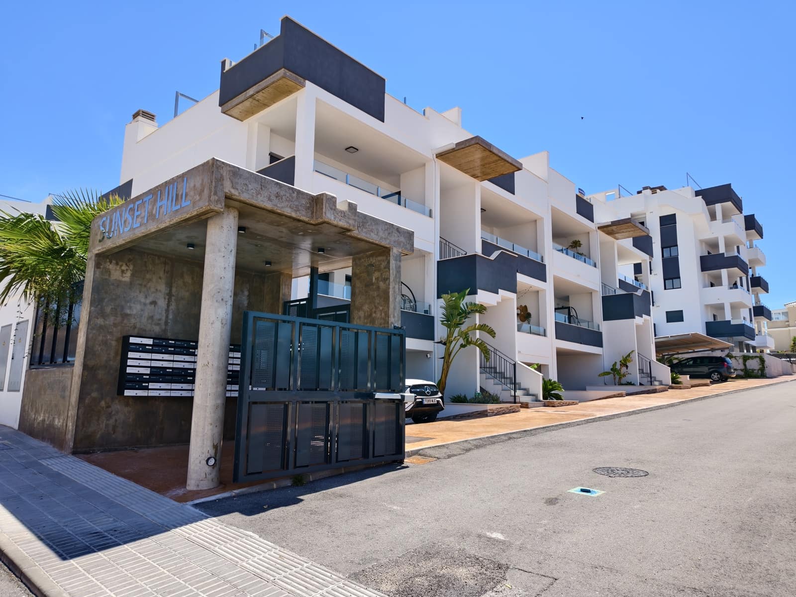 2 chambre Appartement à vendre à Orihuela Costa avec piscine garage - 249 000 € (Ref: 10041622)