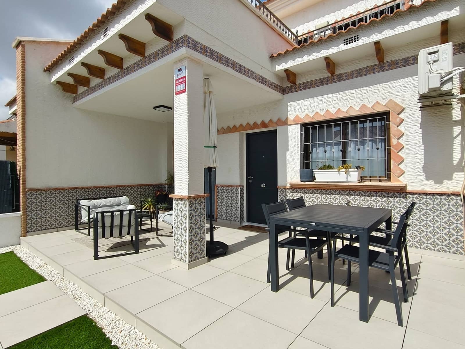 3 sovrum Radhus till salu i San Miguel de Salinas med pool garage - 259 990 € (Ref: 10041629)