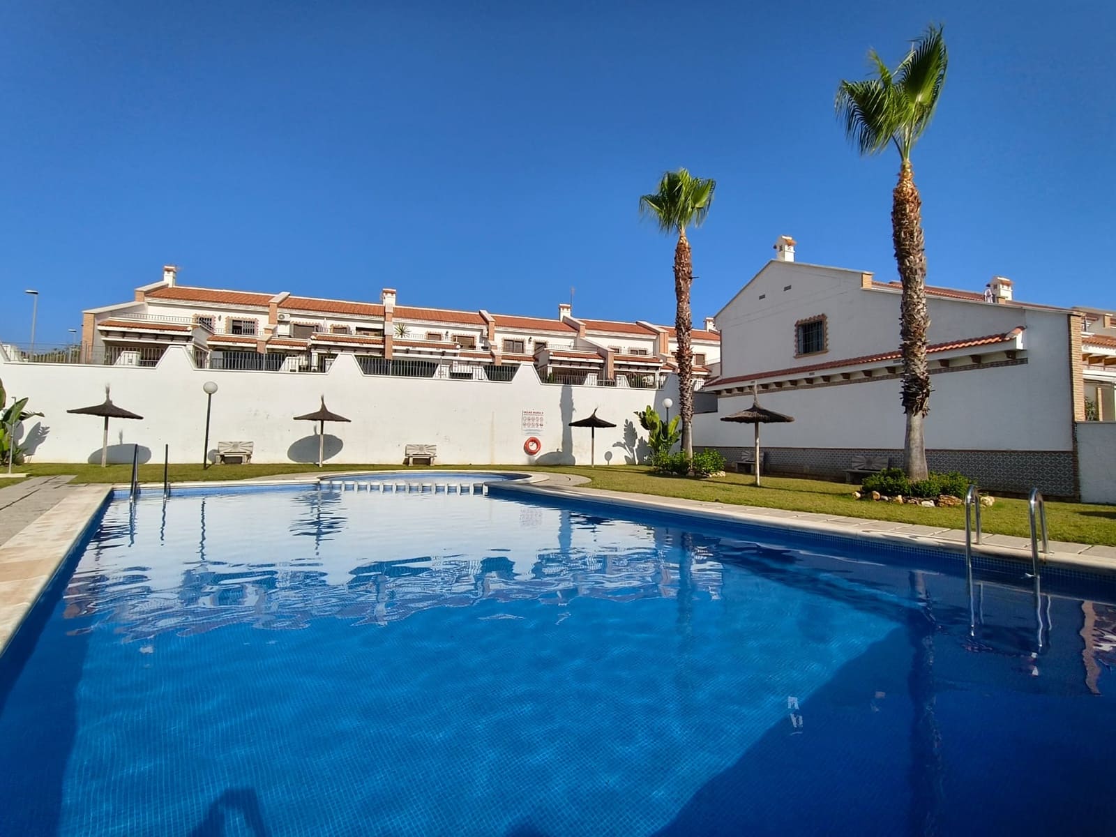 3 sovrum Radhus till salu i San Miguel de Salinas med pool garage - 259 990 € (Ref: 10041629)