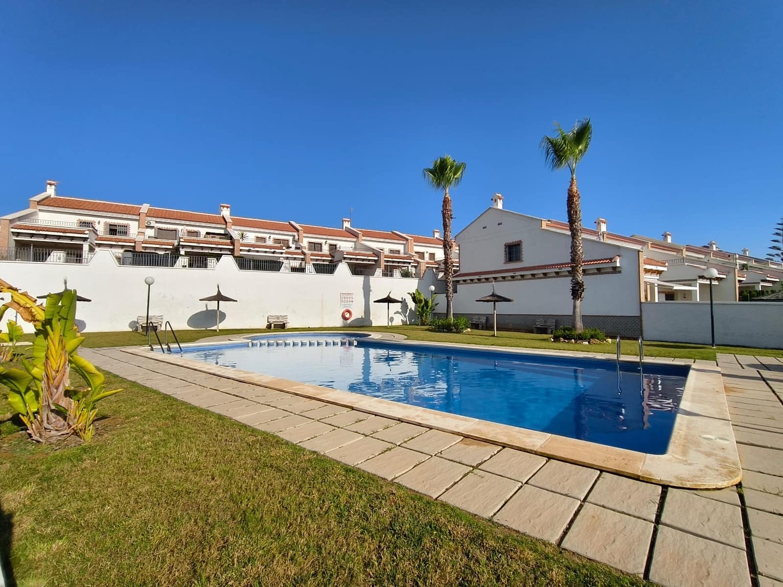 3 sovrum Radhus till salu i San Miguel de Salinas med pool garage - 259 990 € (Ref: 10041629)