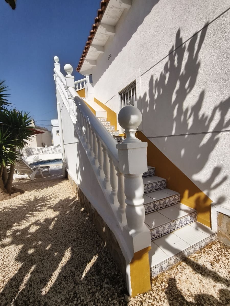 2 bedroom Villa for sale in San Miguel de Salinas with pool garage - € 279,990 (Ref: 10041795)
