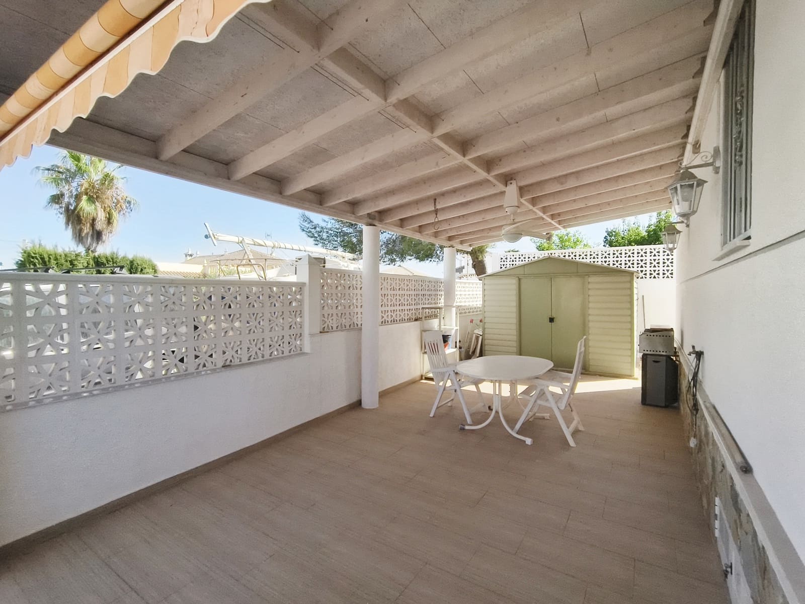 2 bedroom Villa for sale in San Miguel de Salinas with pool garage - € 279,990 (Ref: 10041795)