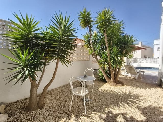 2 slaapkamer Villa te koop in Las Filipinas met zwembad garage - € 279.990 (Ref: 10041795)