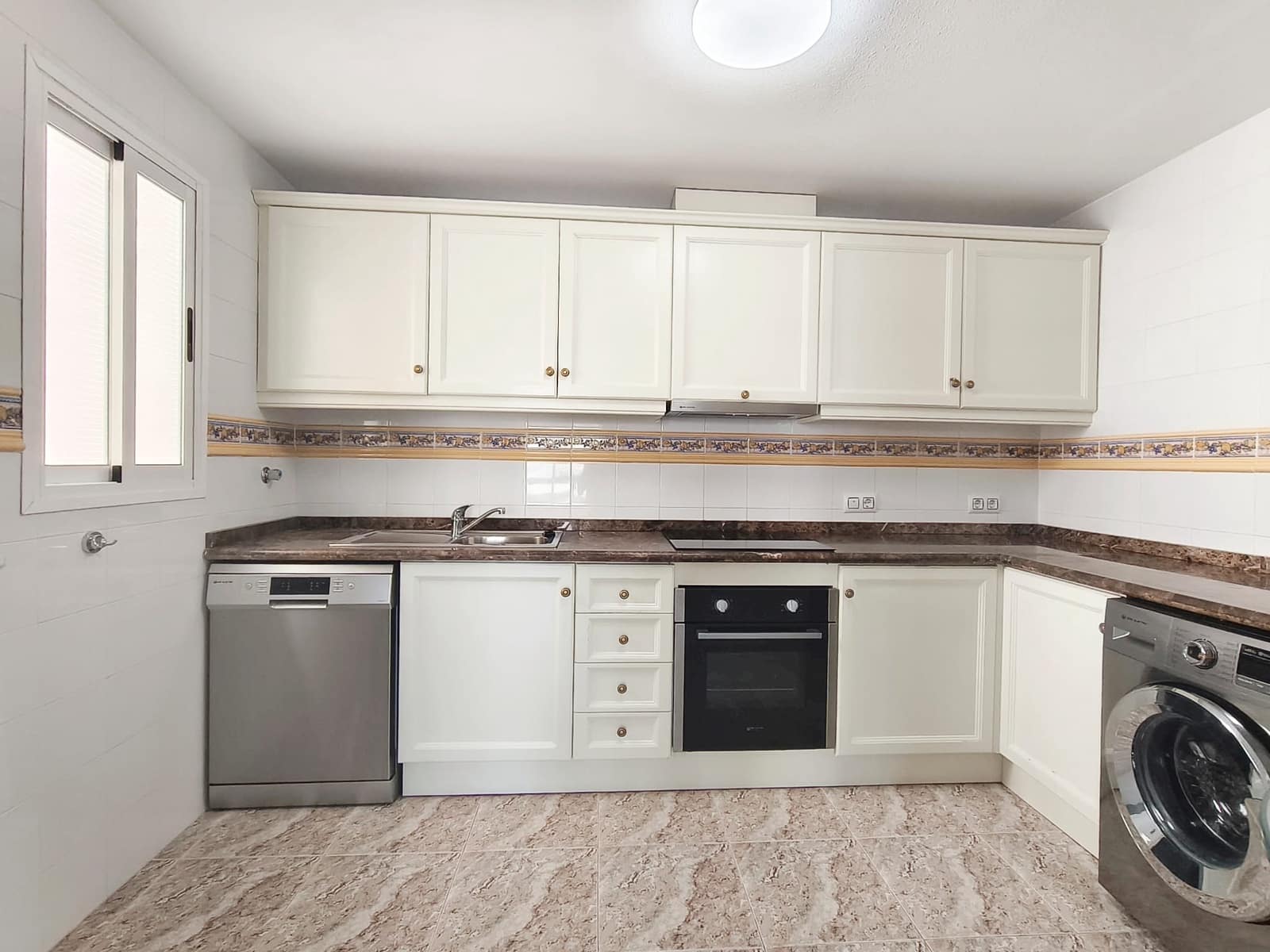 2 soverom Leilighet til salgs i Orihuela Costa med svømmebasseng - € 139 990 (Ref: 10054413)