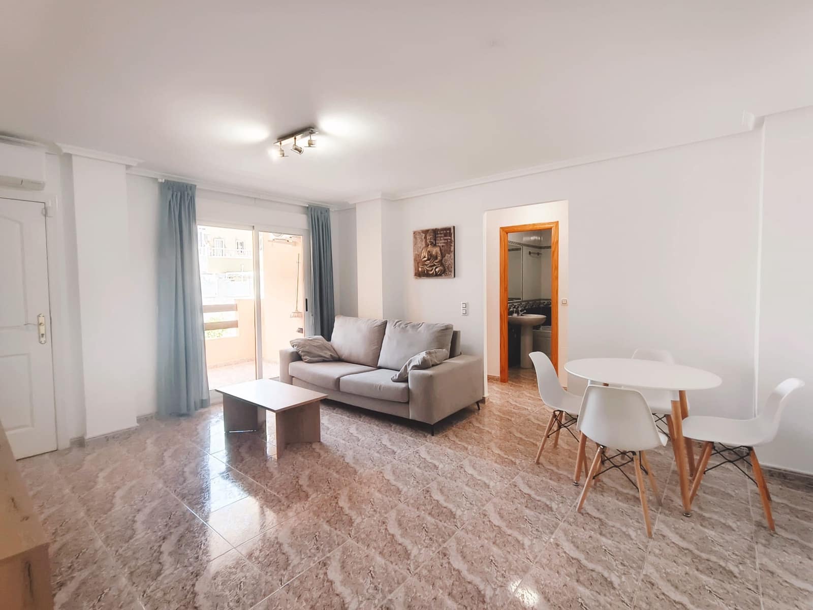 2 soverom Leilighet til salgs i Orihuela Costa med svømmebasseng - € 139 990 (Ref: 10054413)