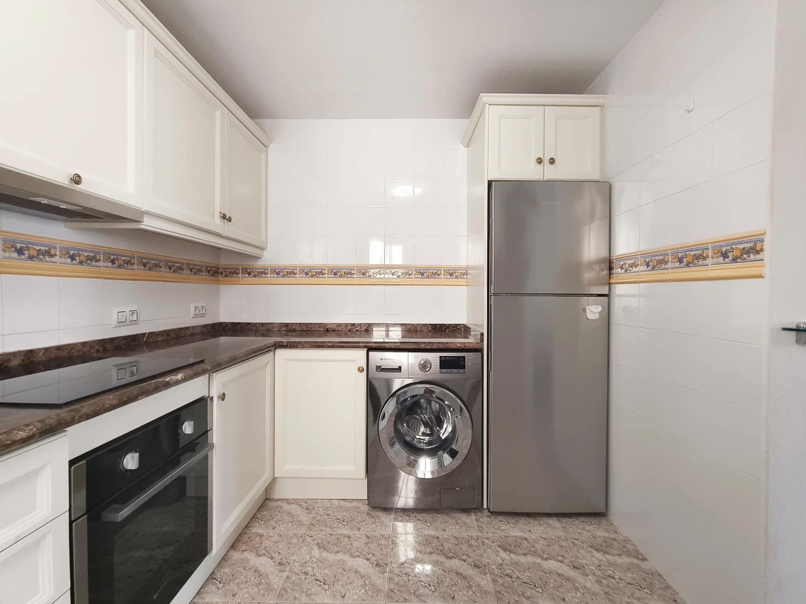 2 soverom Leilighet til salgs i Orihuela Costa med svømmebasseng - € 139 990 (Ref: 10054413)