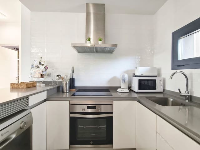 2 slaapkamer Flat te koop in Pilar de la Horadada ciudad, Pilar de la Horadada met zwembad garage - € 214.990 (Ref: 10079783)