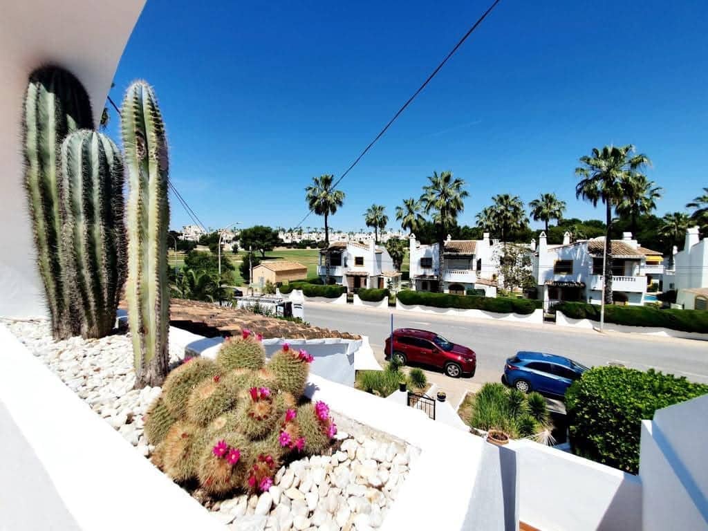 2 bedroom Terraced Villa for sale in Orihuela Costa with pool - € 219,990 (Ref: 10171947)