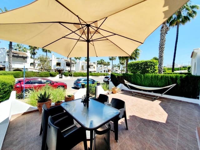 2 sovrum Radhus till salu i Villamartin, Orihuela med pool - 219 990 € (Ref: 10171947)