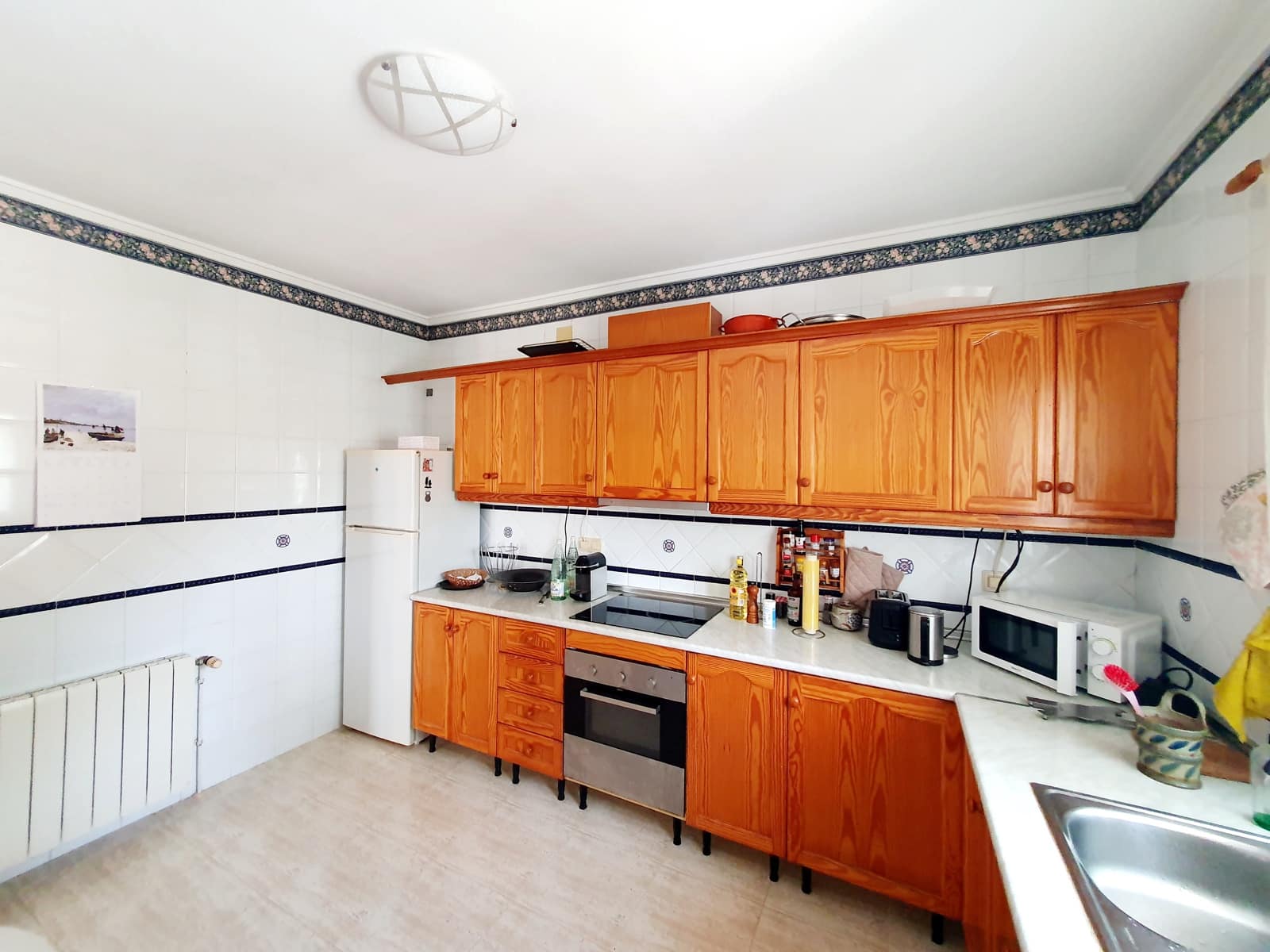 3 bedroom Villa for sale in Torrevieja with garage - € 369,000 (Ref: 9137424)