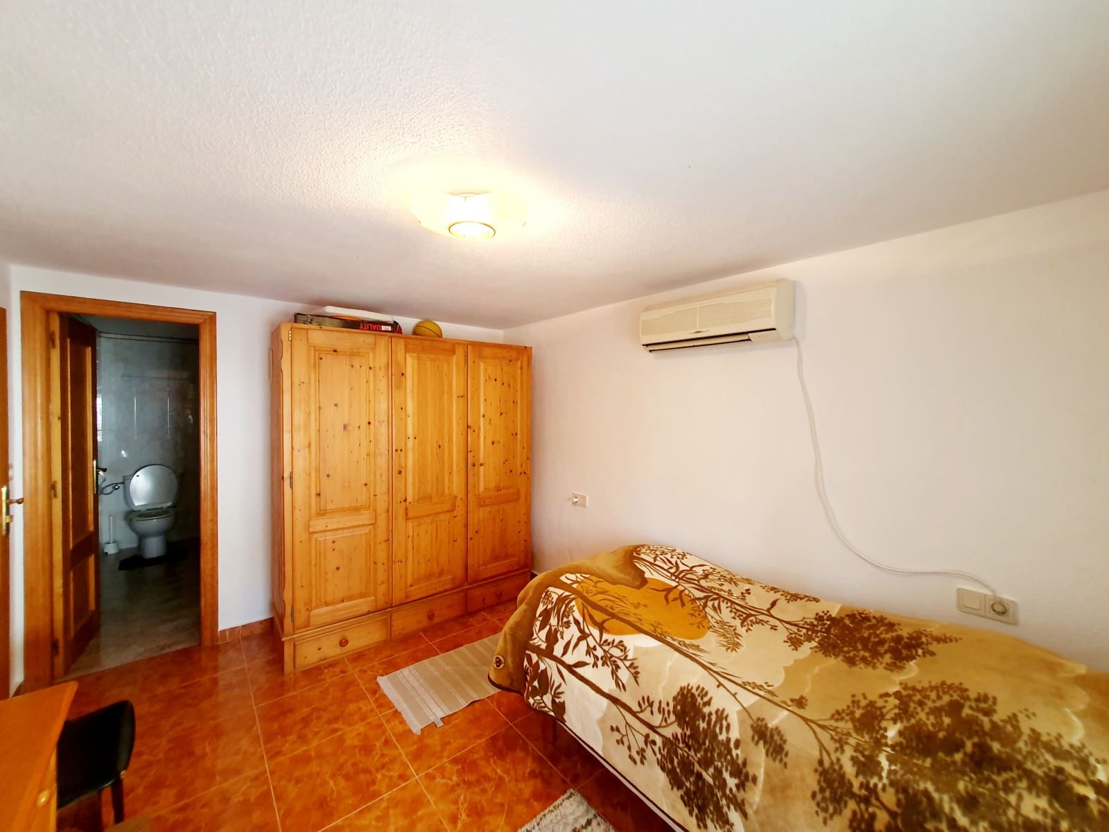 3 bedroom Villa for sale in Torrevieja with garage - € 369,000 (Ref: 9137424)