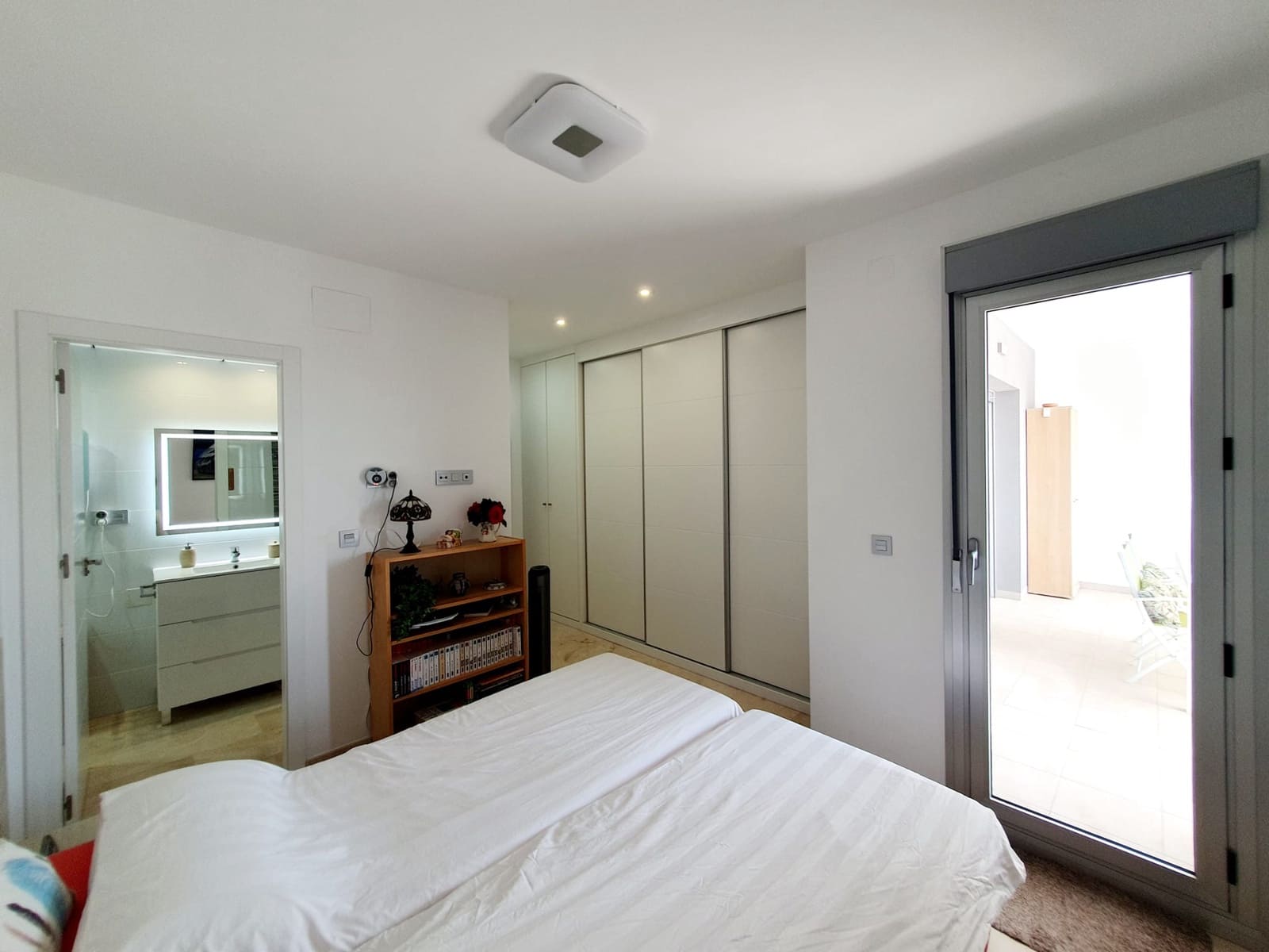 3 soveværelse Lejlighed til salg i Orihuela Costa med swimmingpool garage - € 254.900 (Ref: 9161754)