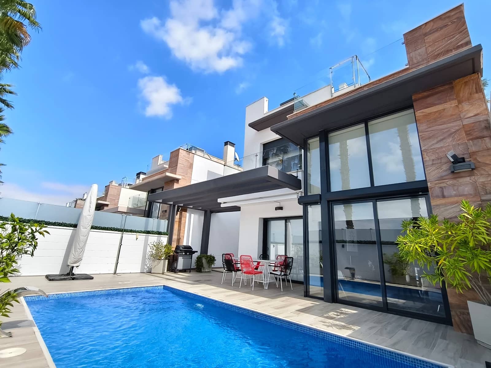 3 camera da letto Villa in vendita in Orihuela Costa con piscina garage - 449.990 € (Rif: 9297547)