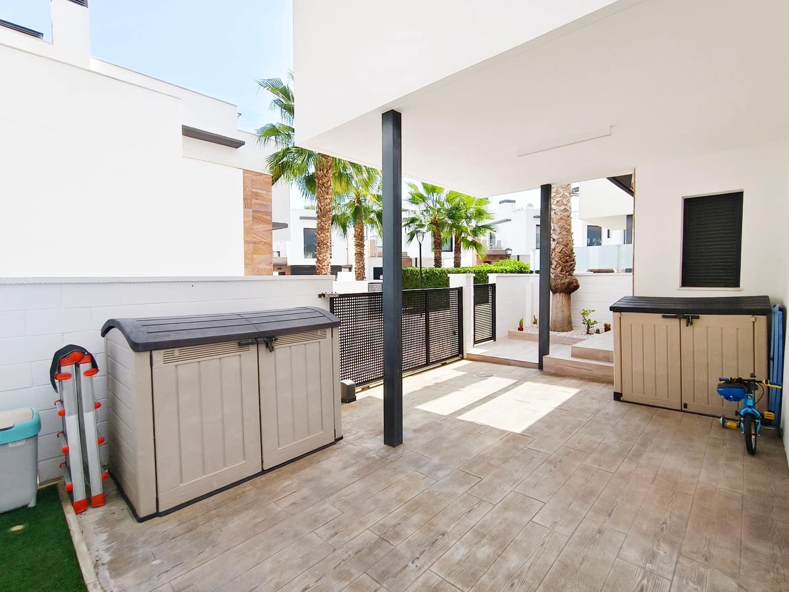 3 camera da letto Villa in vendita in Orihuela Costa con piscina garage - 449.990 € (Rif: 9297547)