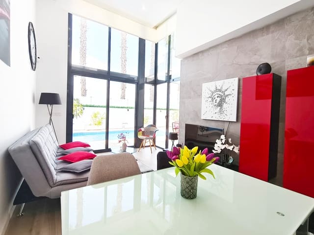 3 camera da letto Villa in vendita in Lomas de Cabo Roig - Los Dolses, Orihuela con piscina garage - 449.990 € (Rif: 9297547)